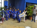 Desfile de jovenes deportistas, equipo vaquero
