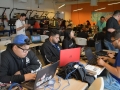 Participantes del taller trabajando en sus proyectos