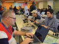 Participantes del taller trabajando en sus proyectos