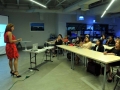 Personas escuchando charla sobre Mujer y Tecnología en Engine-4