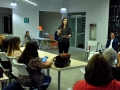 Personas escuchando charla sobre Mujer y Tecnología en Engine-4