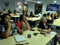 Personas escuchando charla sobre Mujer y Tecnología en Engine-4
