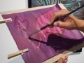 Participante realizando su obra
