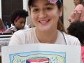 Participante realizando su obra