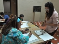 Participantes realizando sus obras