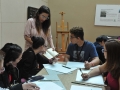 Participantes realizando sus obras